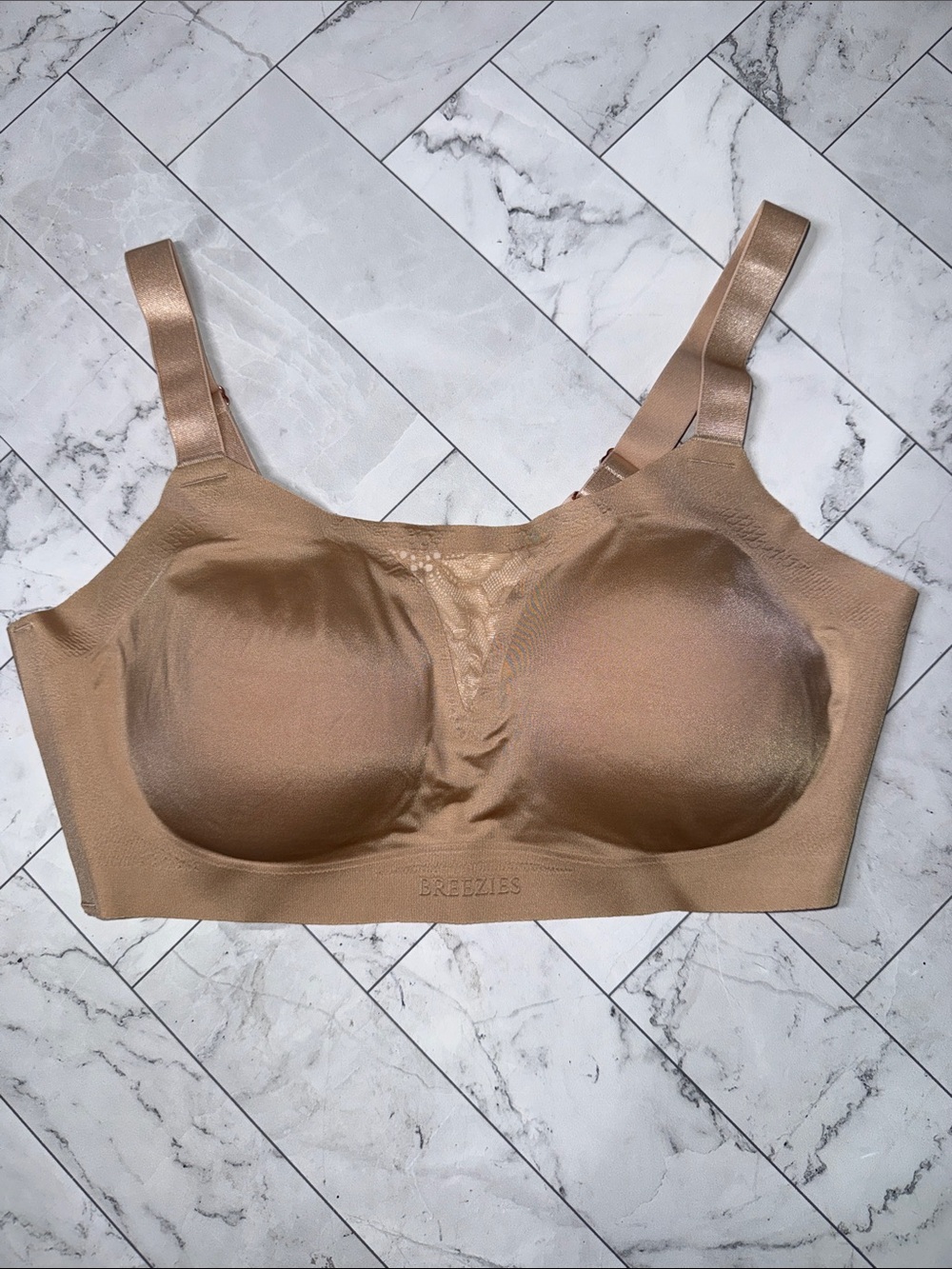 NWT Breezies Invisible Comfort Wirefree Contour Bra Sunbeige X-Large
